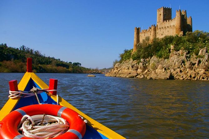 Templar River: Tomar and Almourol Private Tour - Boat to Almourol Castle Island, a Quiet Payoff