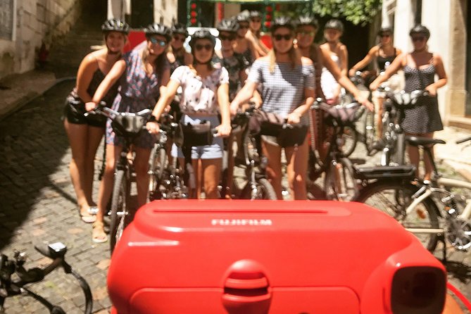 The 7 Hills Tour of Lisboa - Guide storytelling you can actually use later, from Miguel to António and beyond