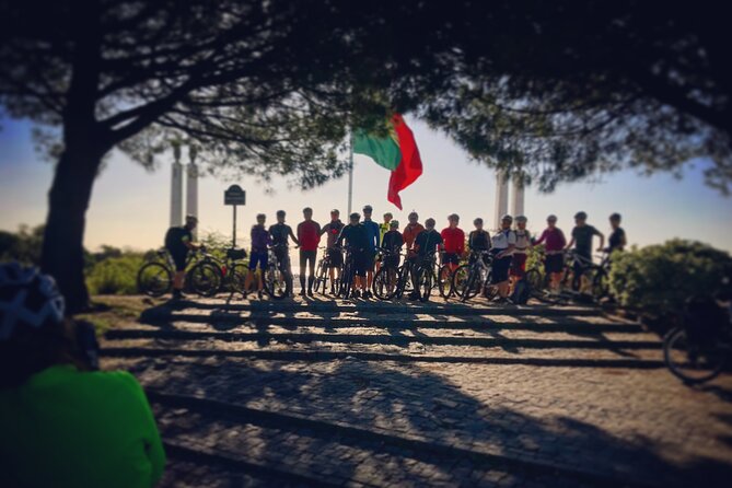 The 7 Hills Tour of Lisboa - Timing options, including evening rides, can change the entire mood