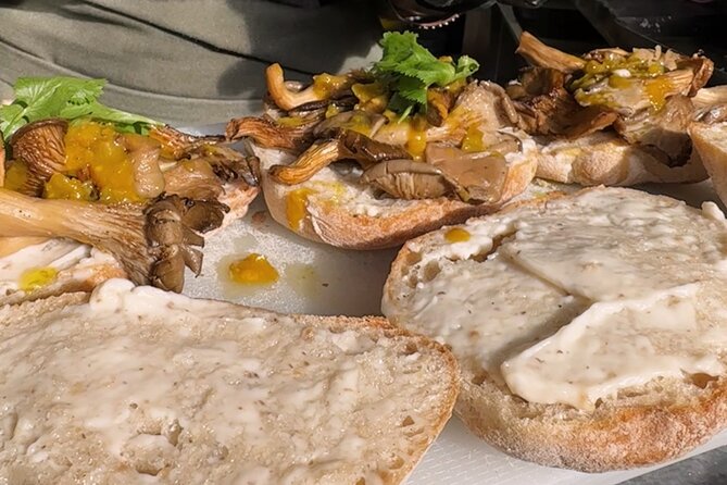 The Portuguese Food Tour – Dishes, Drinks & Sights - Practical tips before you meet at Praça Luís de Camões