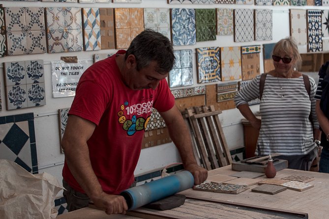 Tiles and Tales: Workshop and National Tile Museum Visit - Pickup, Van Comfort, and How the Day Gets Built