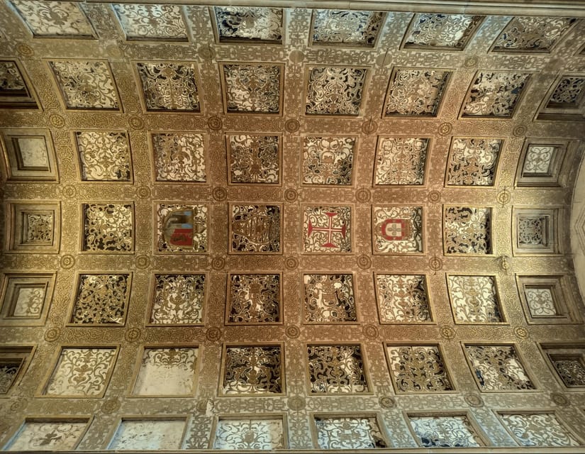 Tomar: Knight's Templar Castle and Convent of Christ Tour - The Capitulo window: where history turns into a focal point