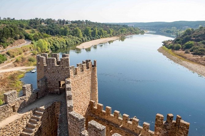 Tomar Templar Private Tour - Castelo de Almourol: the island fortress feel, plus the defensive-line logic