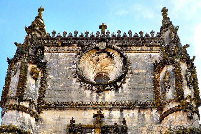Tomar Templar Private Tour - Santarem’s high views: Jardim das Portas do Sol and the calabash-style clock tower zone