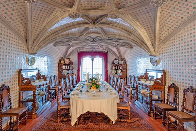 Tour SINTRA (full day) - Centro Histórico de Sintra: The 40-Minute Old Town Walk