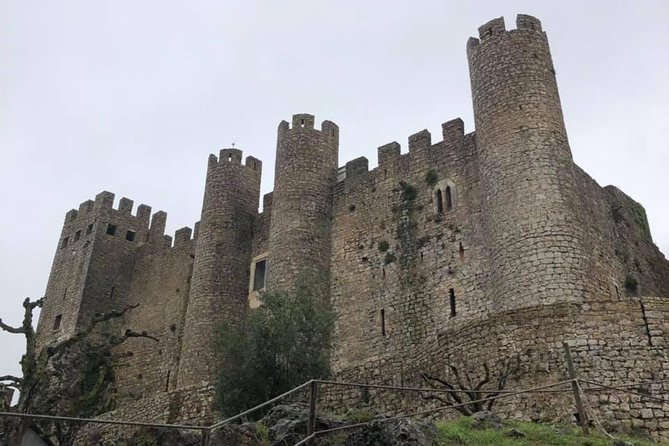 Transfer from Lisbon to Porto with visits on the way - Road trip value: why this Lisbon to Porto day works