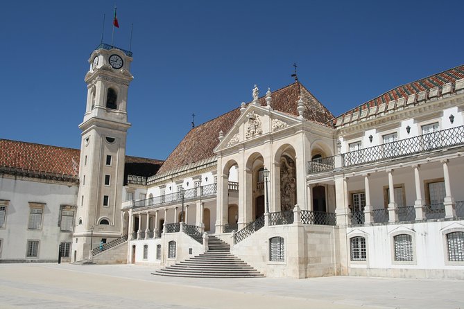 Transfer from Lisbon to Porto with visits on the way - Aveiro canals and Art Nouveau touches: a calmer finale