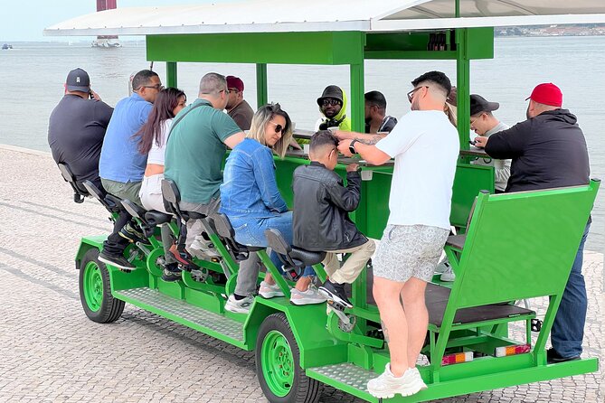 Tropical BeerBike in Tejo River Lisbon - How the BeerBike actually works: 14 people, two guides, and 10 pedaling spots