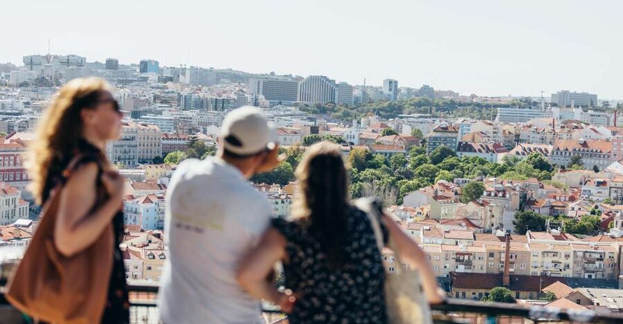 Tuk Tuk Lisbon: 3H00 Lisbon Charms - Key points before you go