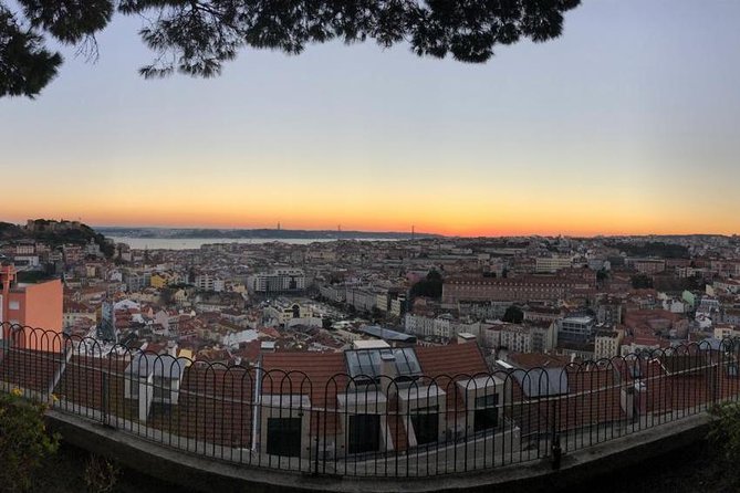 Tuk Tuk Lisbon: The Best of Lisbon in Half a Day - Lisbon Cathedral and the mosque-under-the-church clue