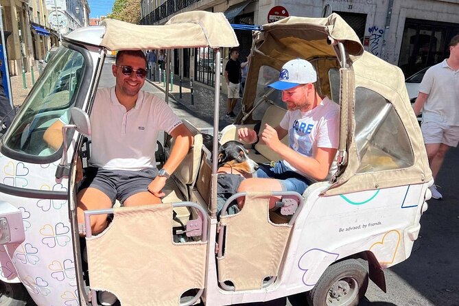 Tuk-Tuk Lisbon Tour 1 - 3hours - The quick-photo stops that still feel meaningful
