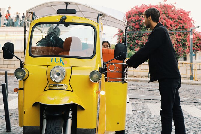 Tuk Tuk Private Tour by Alfama and Graca - Lisbon Cathedral, Sé de Lisboa, and why the exterior is the hook