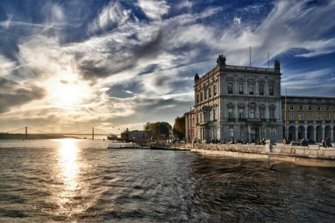 Welcome Lisbon Tour with Local Guide in Private Eco Tuk Tuk - Chiado: Cafés, Book History, and Old Lisbon Meets the Modern City